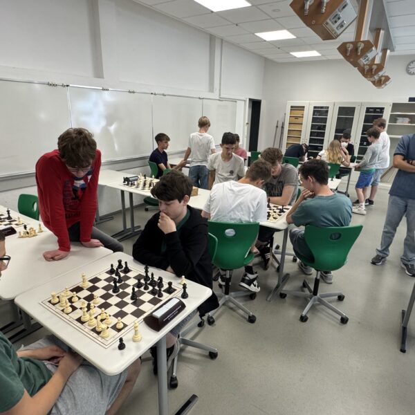 IMG_4950 Raumübersicht des 2. Schnellschachturniers